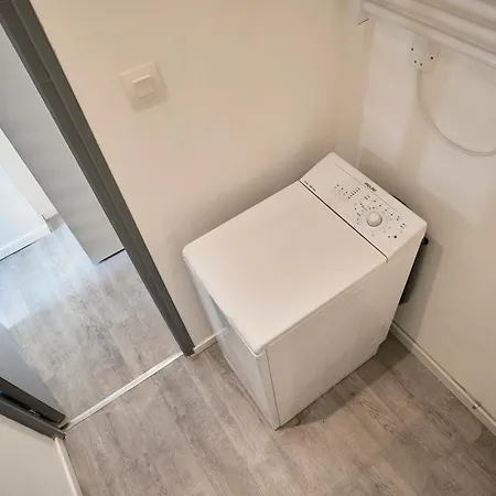 Le Brother - Les Demeures D 'adrien