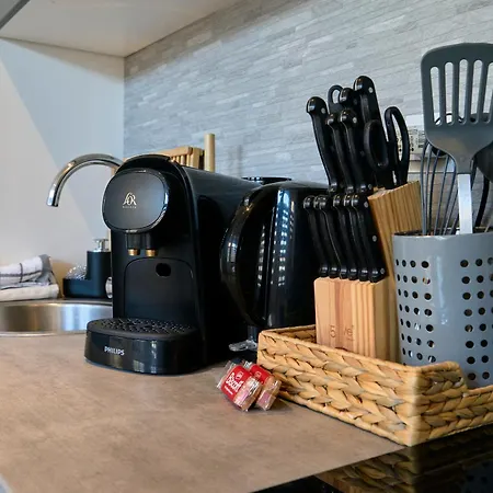 Le Brother - Les Demeures D 'adrien Apartamento *