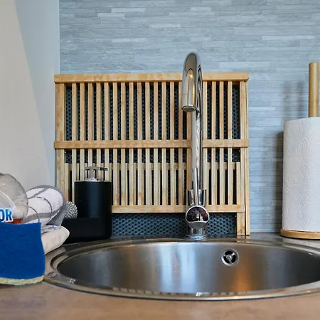 Le Brother - Les Demeures D 'adrien *