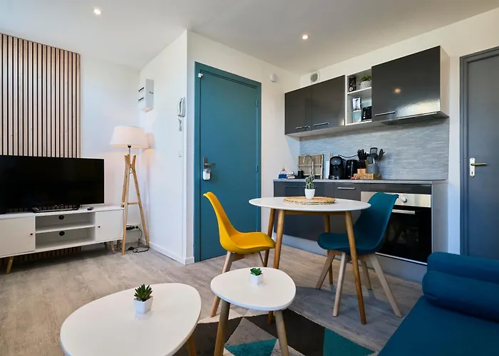 Le Brother - Les Demeures D 'adrien * Carvin